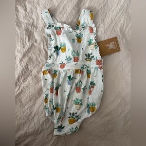 Angel Dear Potted Plants Bamboo Romper-size 18/24 months